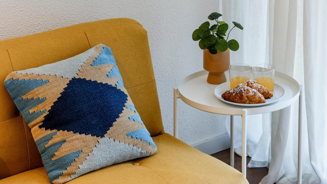 Happy Corner In The Heart Of Porto By Lovelystay Bagian luar foto